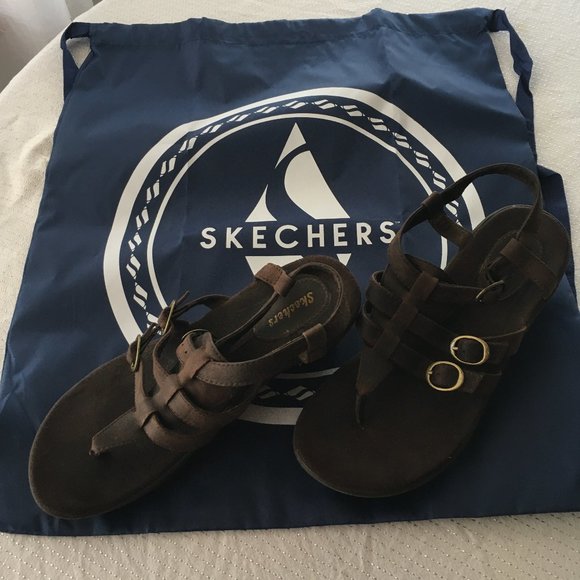 Skechers Shoes - Skecher Sandals & Nylon Drawstring Bag
